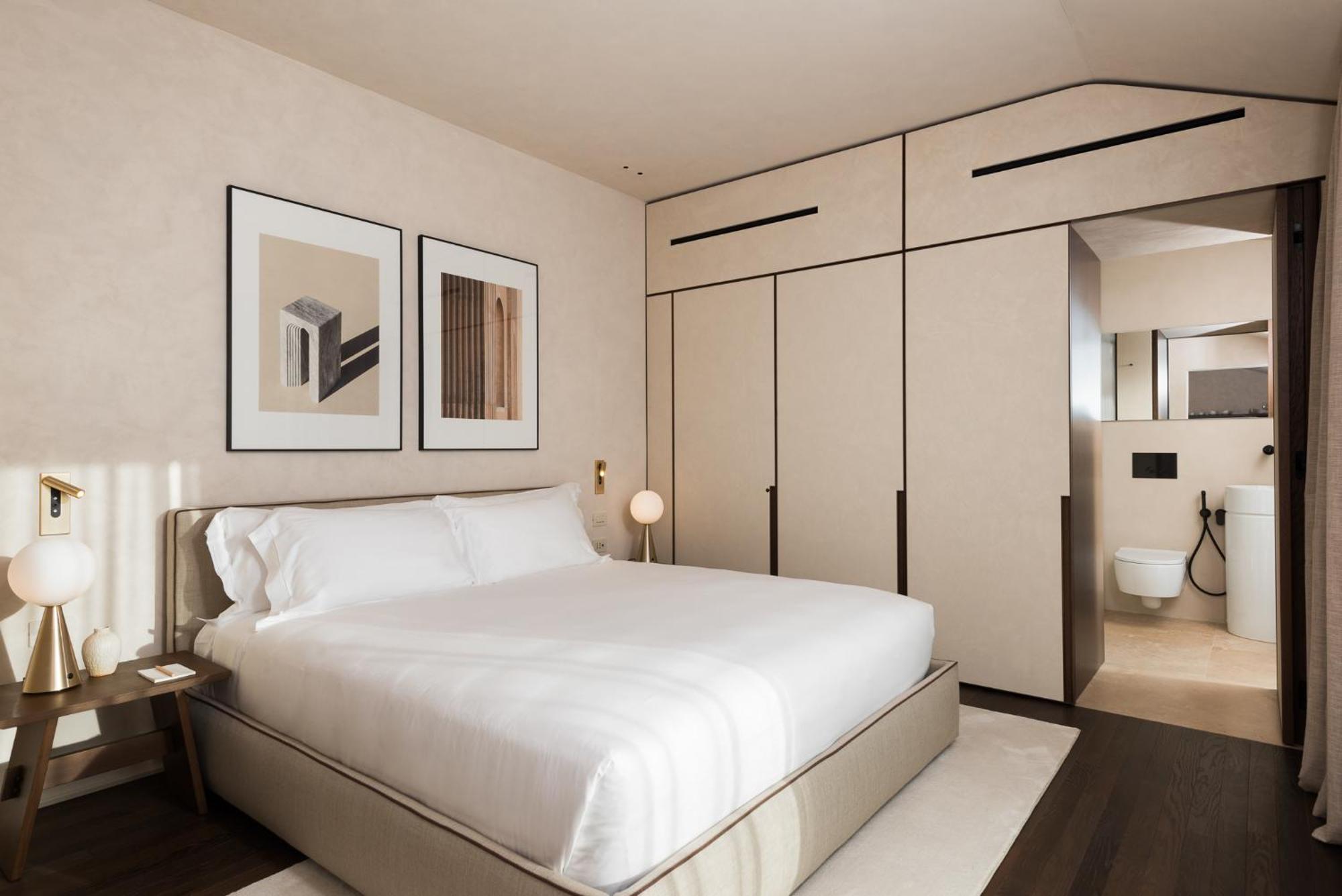 Attico con 2 Camere da Letto e Grande Terrazza
